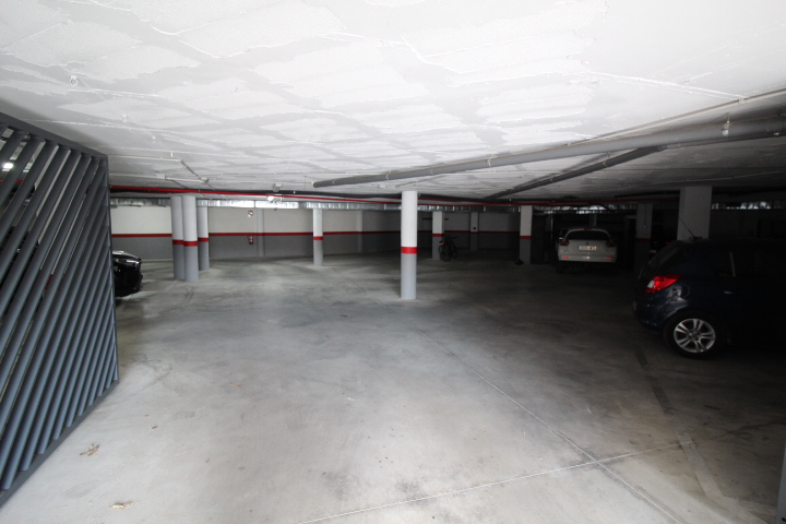 Luxuswohnung in einer Wohnanlage in Villamartin – 2. Etage mit Aufzug