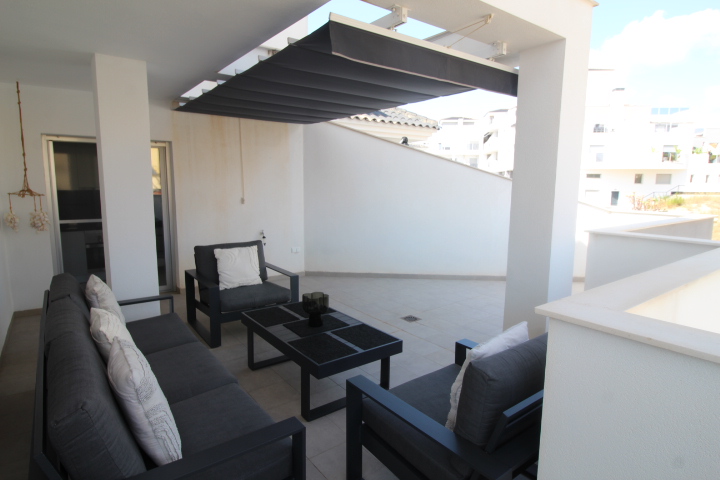 Luxuswohnung in einer Wohnanlage in Villamartin – 2. Etage mit Aufzug
