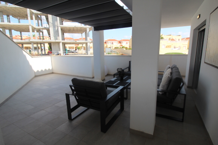 Luxuswohnung in einer Wohnanlage in Villamartin – 2. Etage mit Aufzug