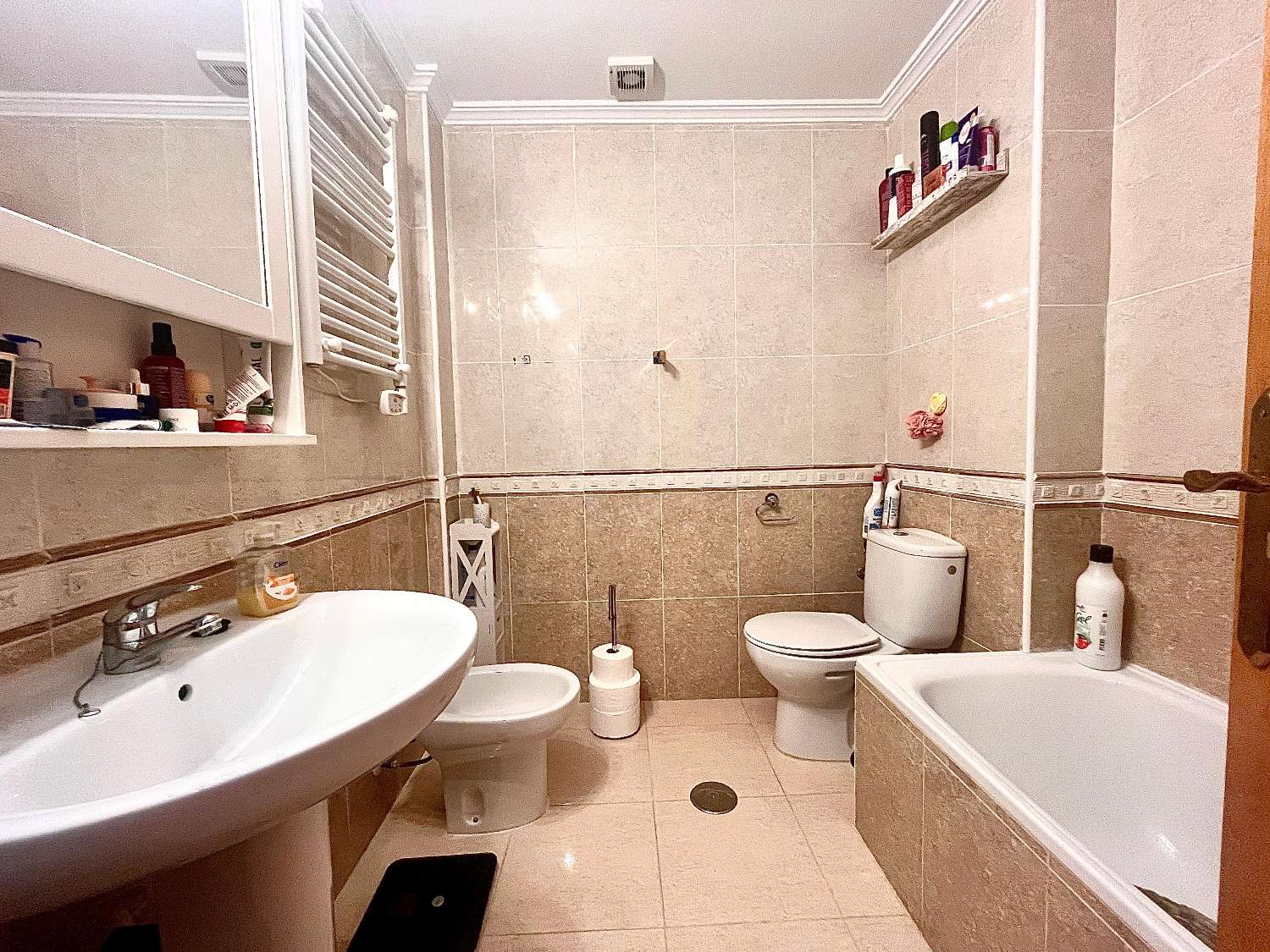 Apartamento bajo En Urb Playa Golf – Los Dolses