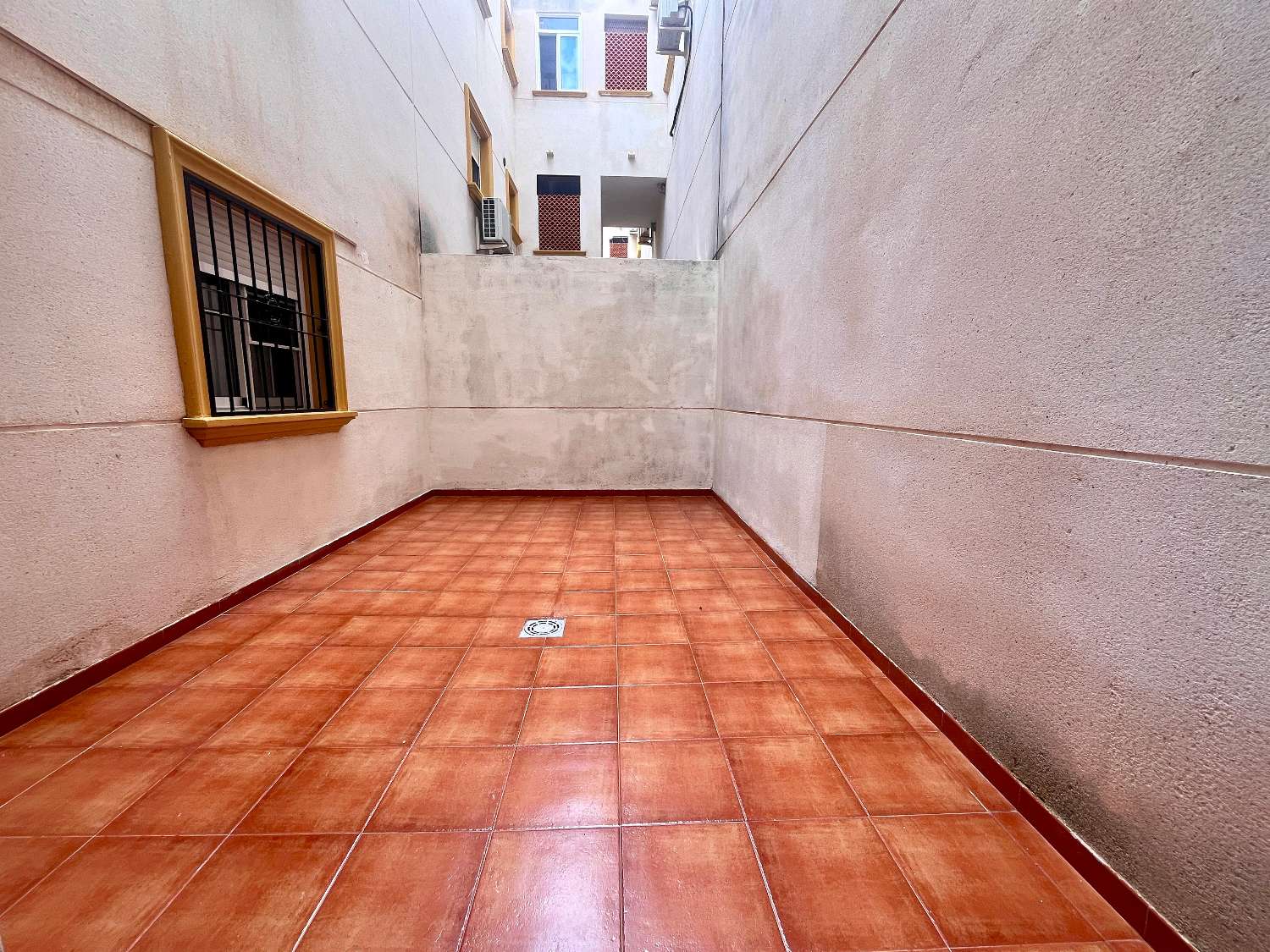 Apartamento bajo En Urb Playa Golf – Los Dolses