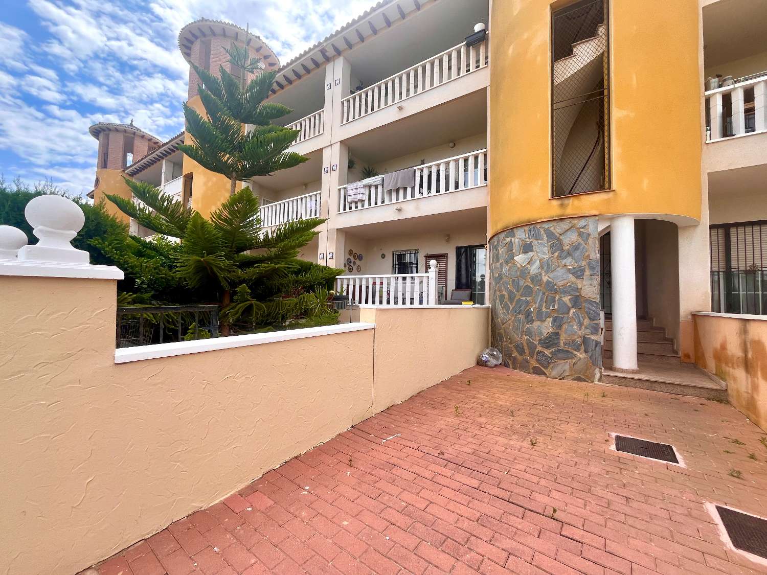 Apartamento bajo En Urb Playa Golf – Los Dolses