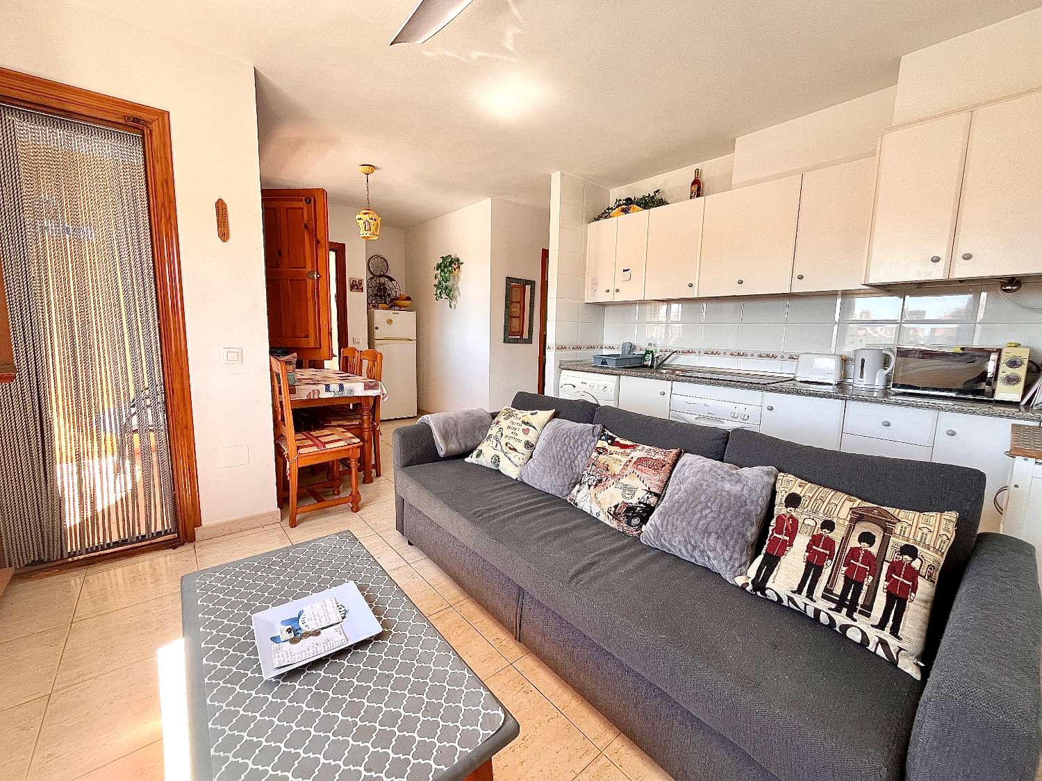 Apartamento de 2 habitaciones en Playa Flamenca
