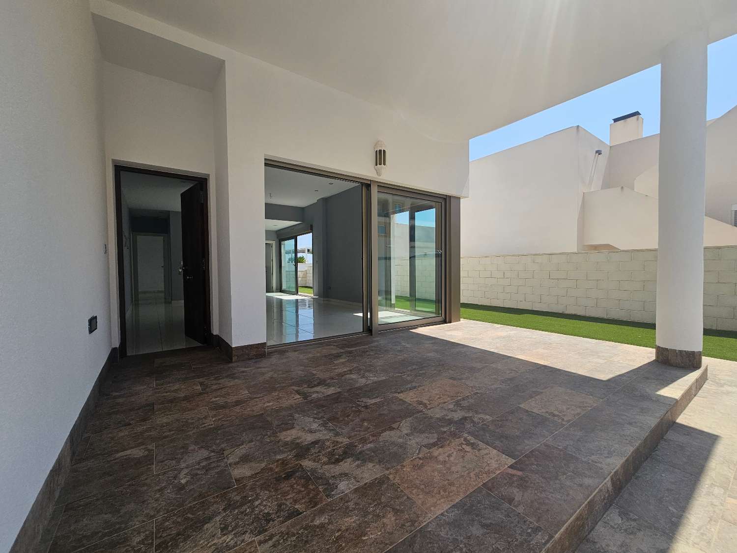 Villa te koop in Villamartín-Las Filipinas (Orihuela)