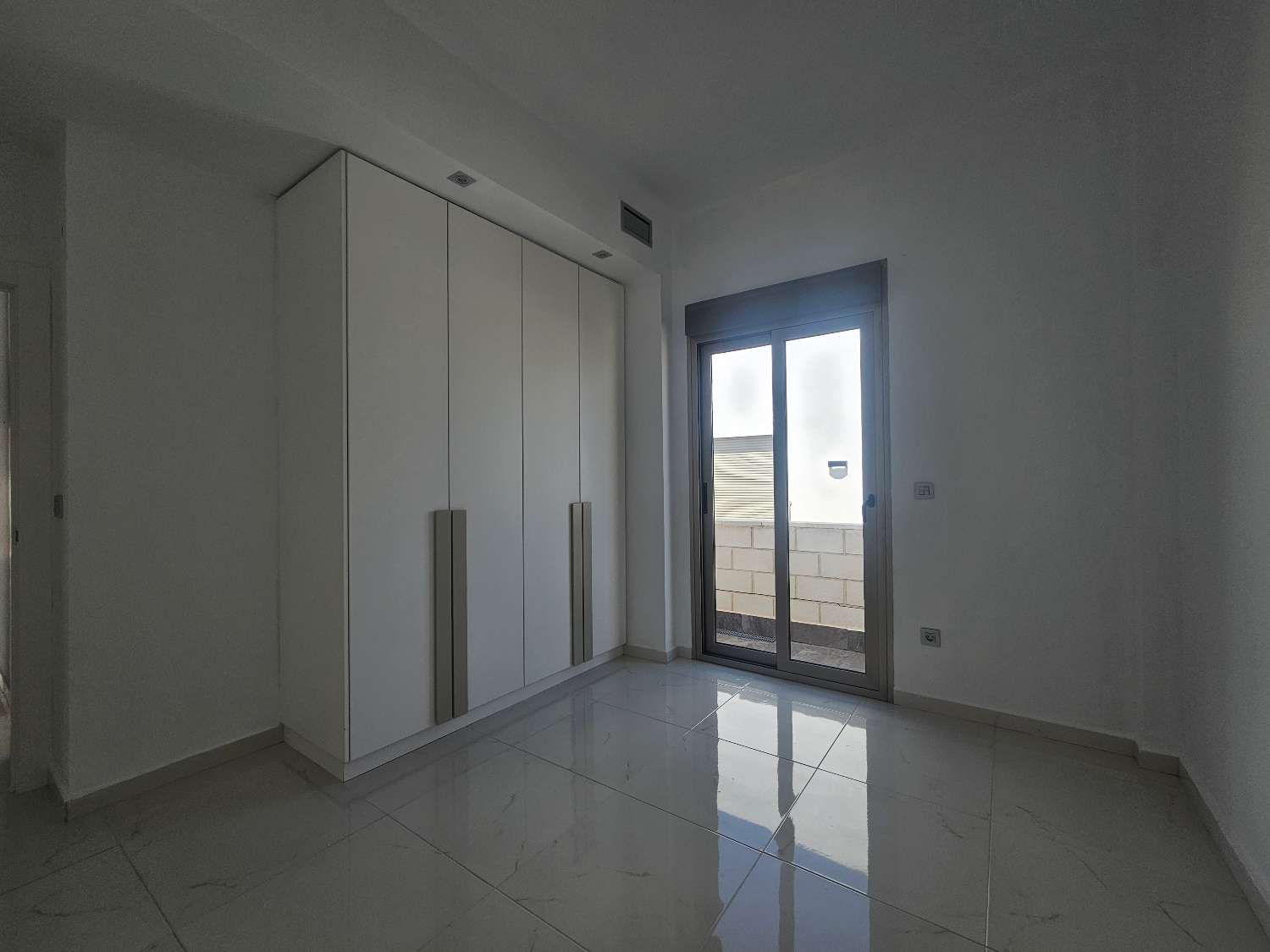 Villa te koop in Villamartín-Las Filipinas (Orihuela)