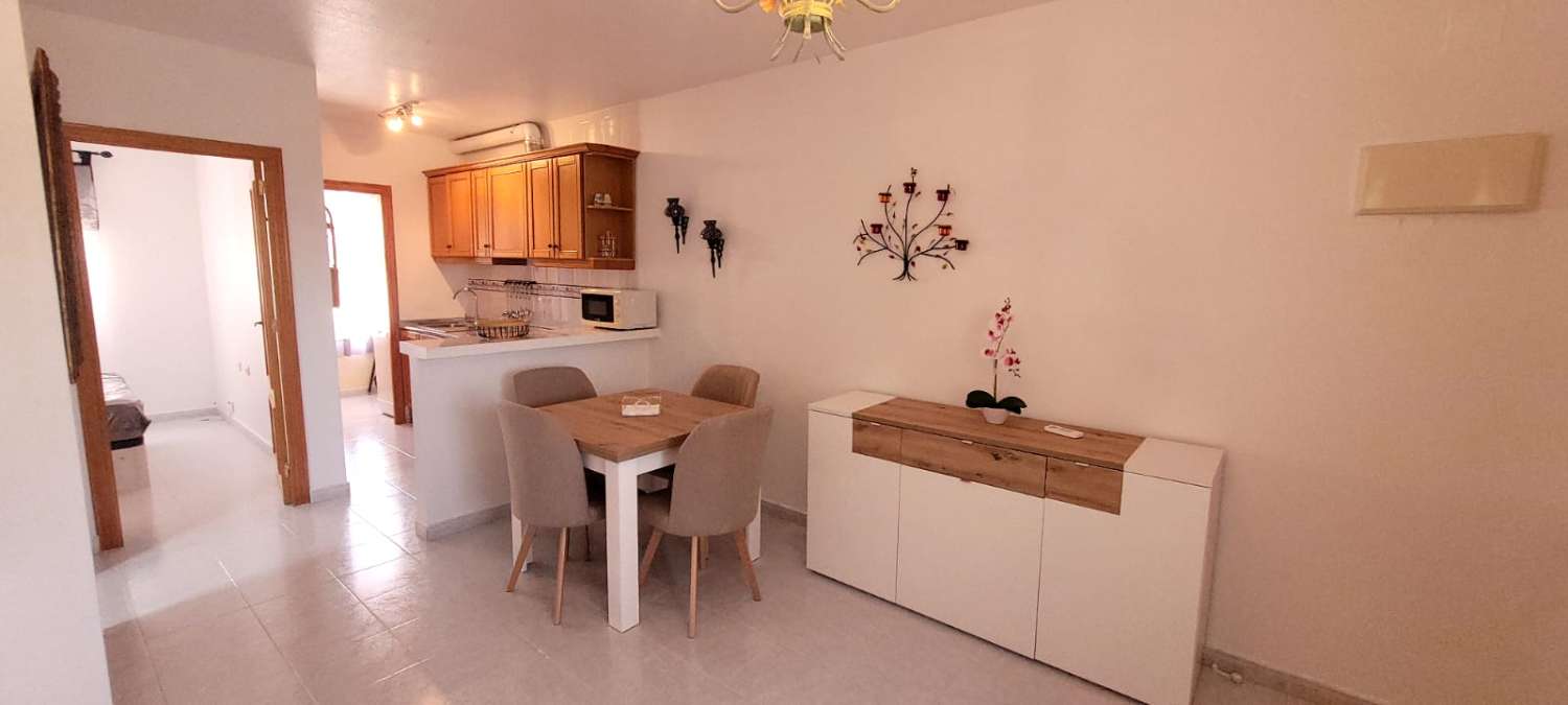 Erdgeschoss mit Gemeinschaftspool, 1 Schlafzimmer
