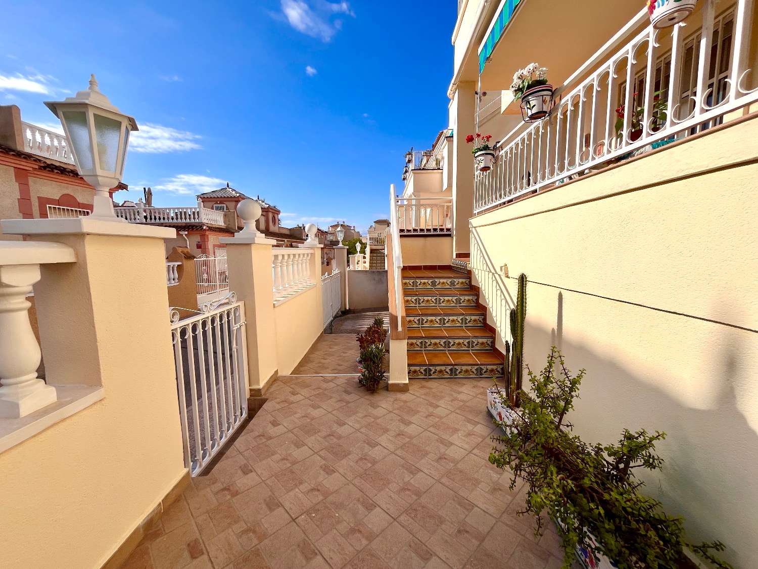 Apartamento de 2 dormitorios en venta en Playa Flamenca