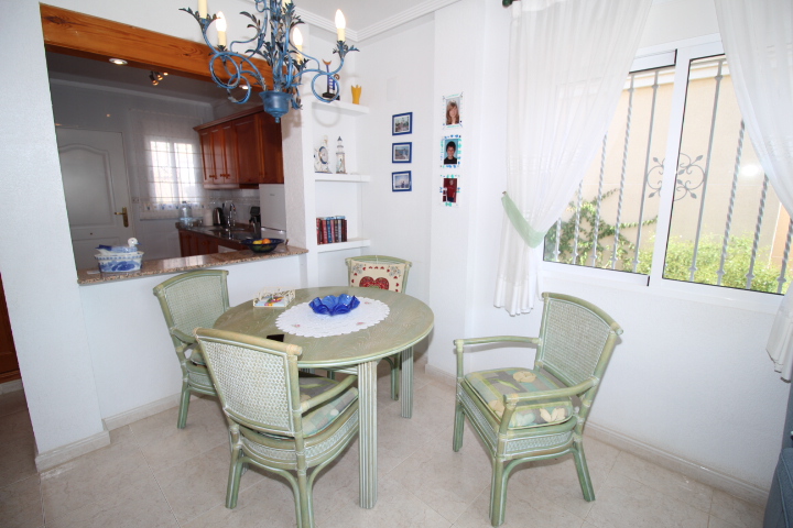 Chalet independiente con 2 apartamentos independientes en Montegolf