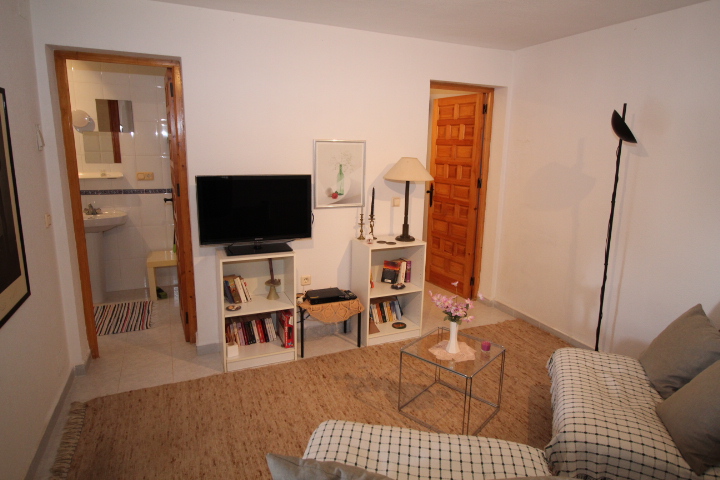 Chalet independiente en Las Filipinas Blue Lagoon con 5 habitaciones y 4 baños, apartamento separado y una piscina