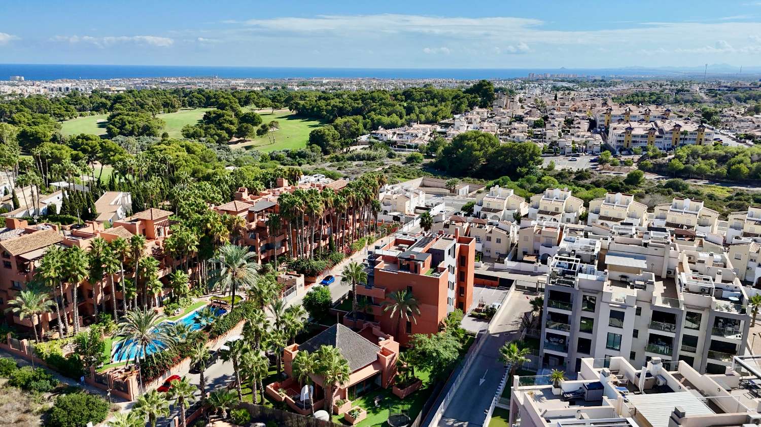 Apartamento de 2 dormitorios en venta en Villamartín
