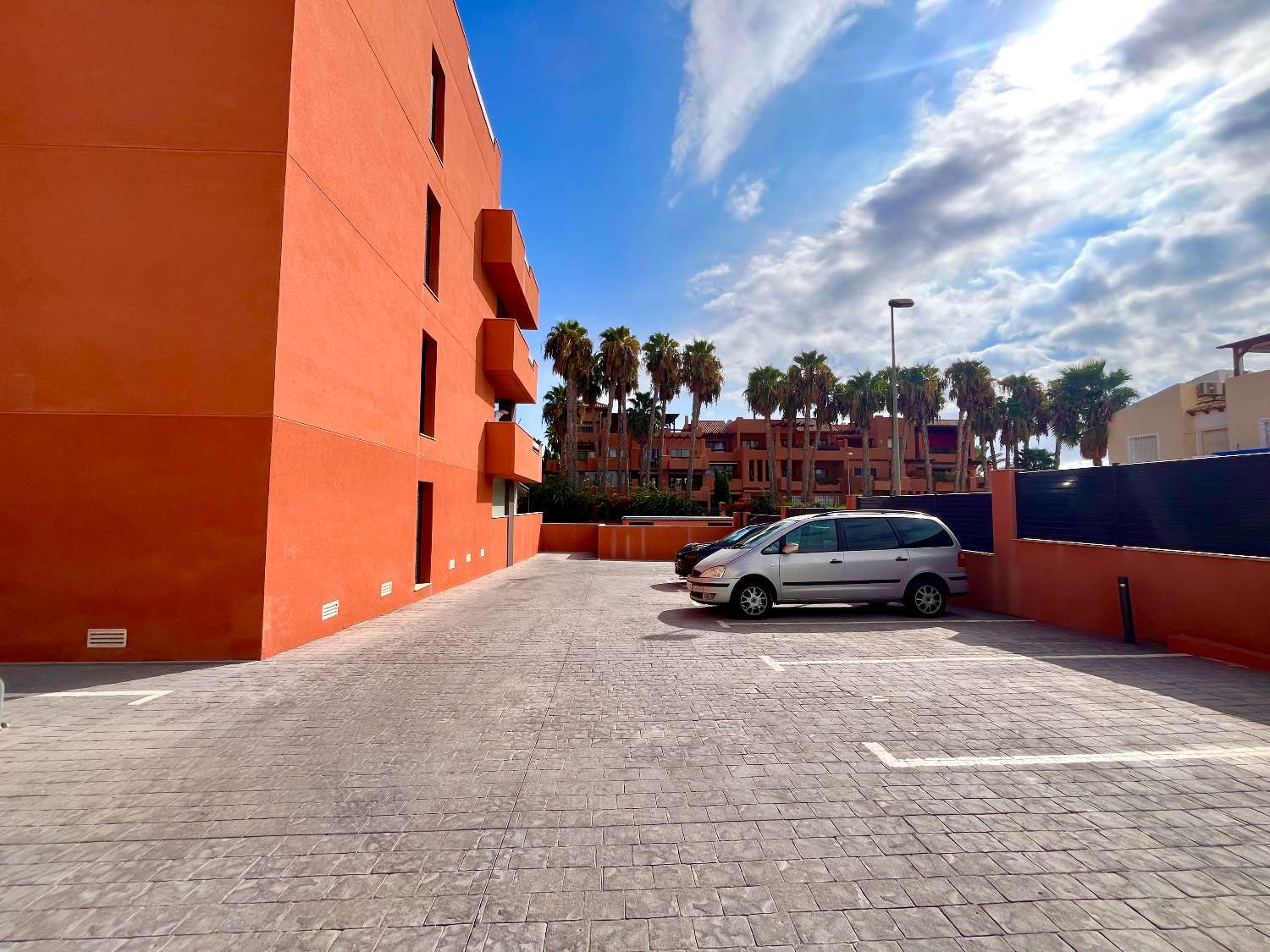 Apartamento de 2 dormitorios en venta en Villamartín