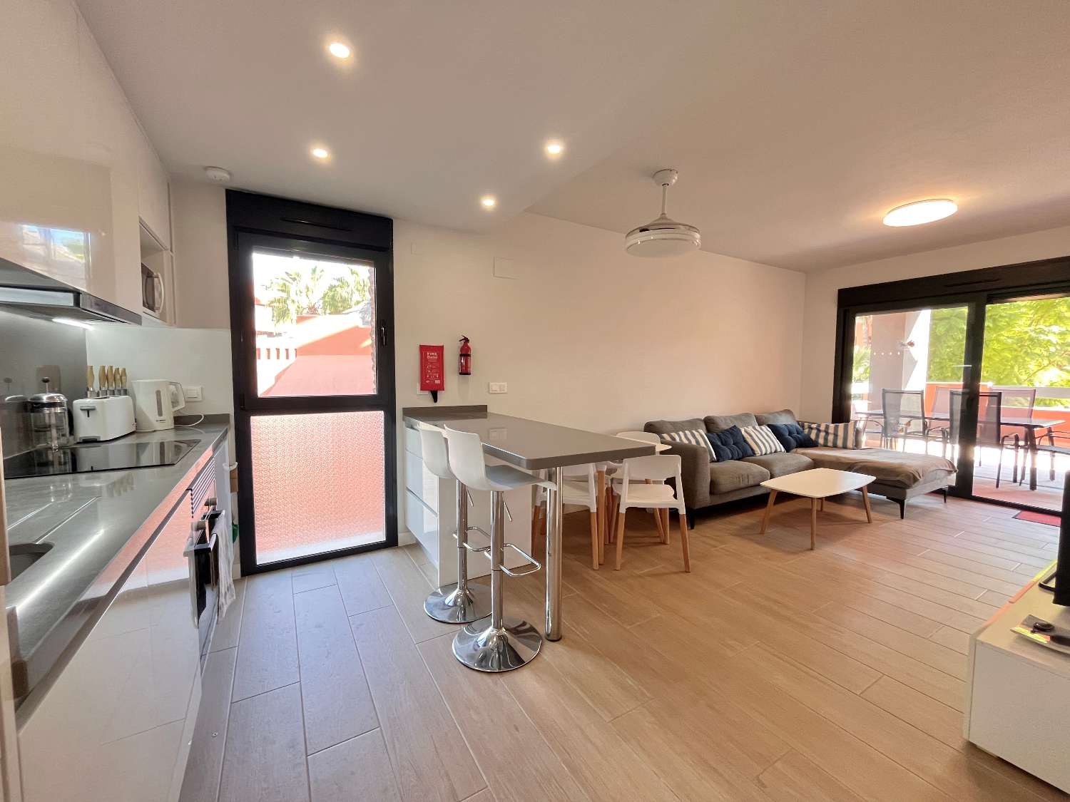 Apartamento de 2 dormitorios en venta en Villamartín