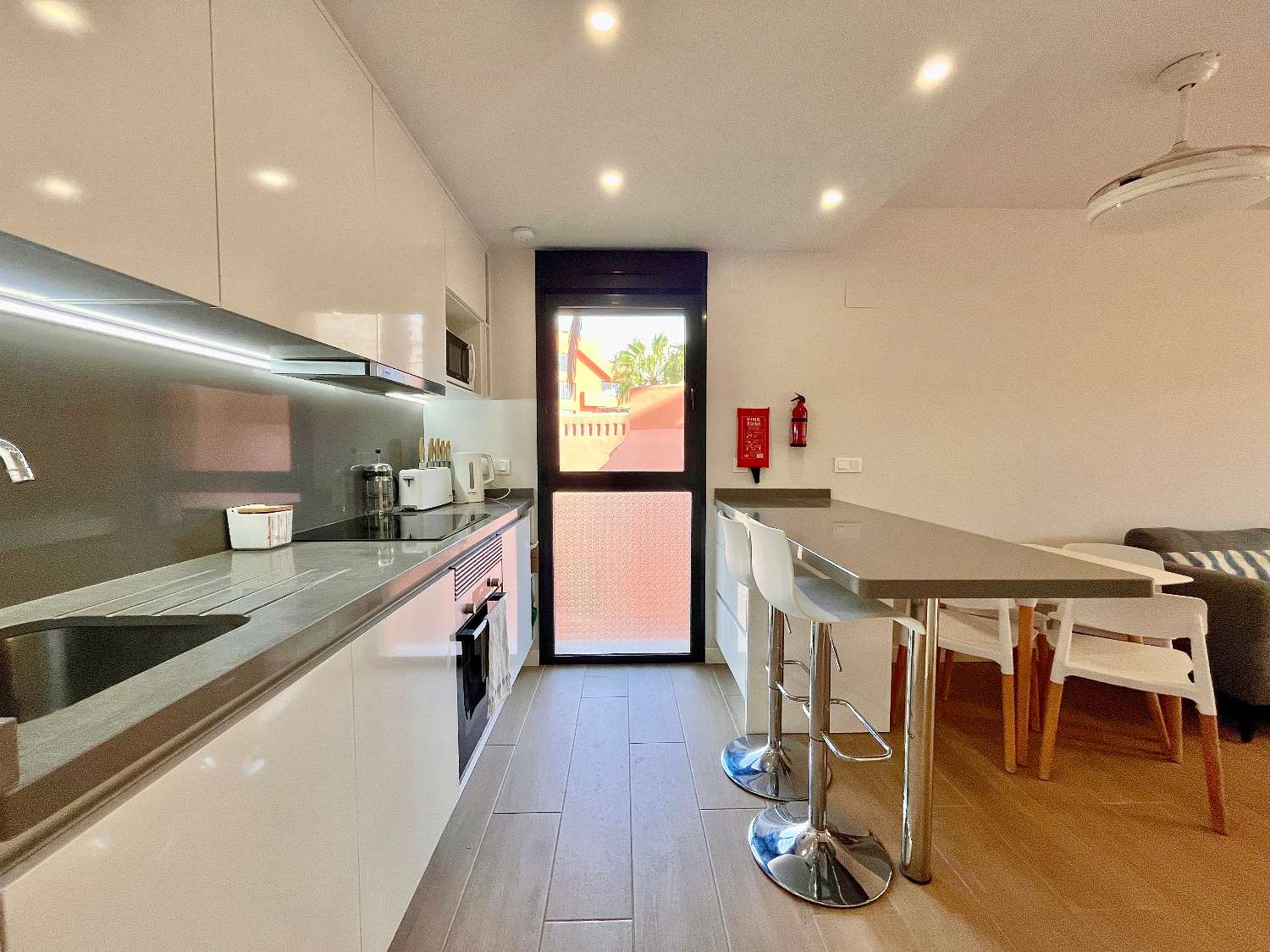 Apartamento de 2 dormitorios en venta en Villamartín