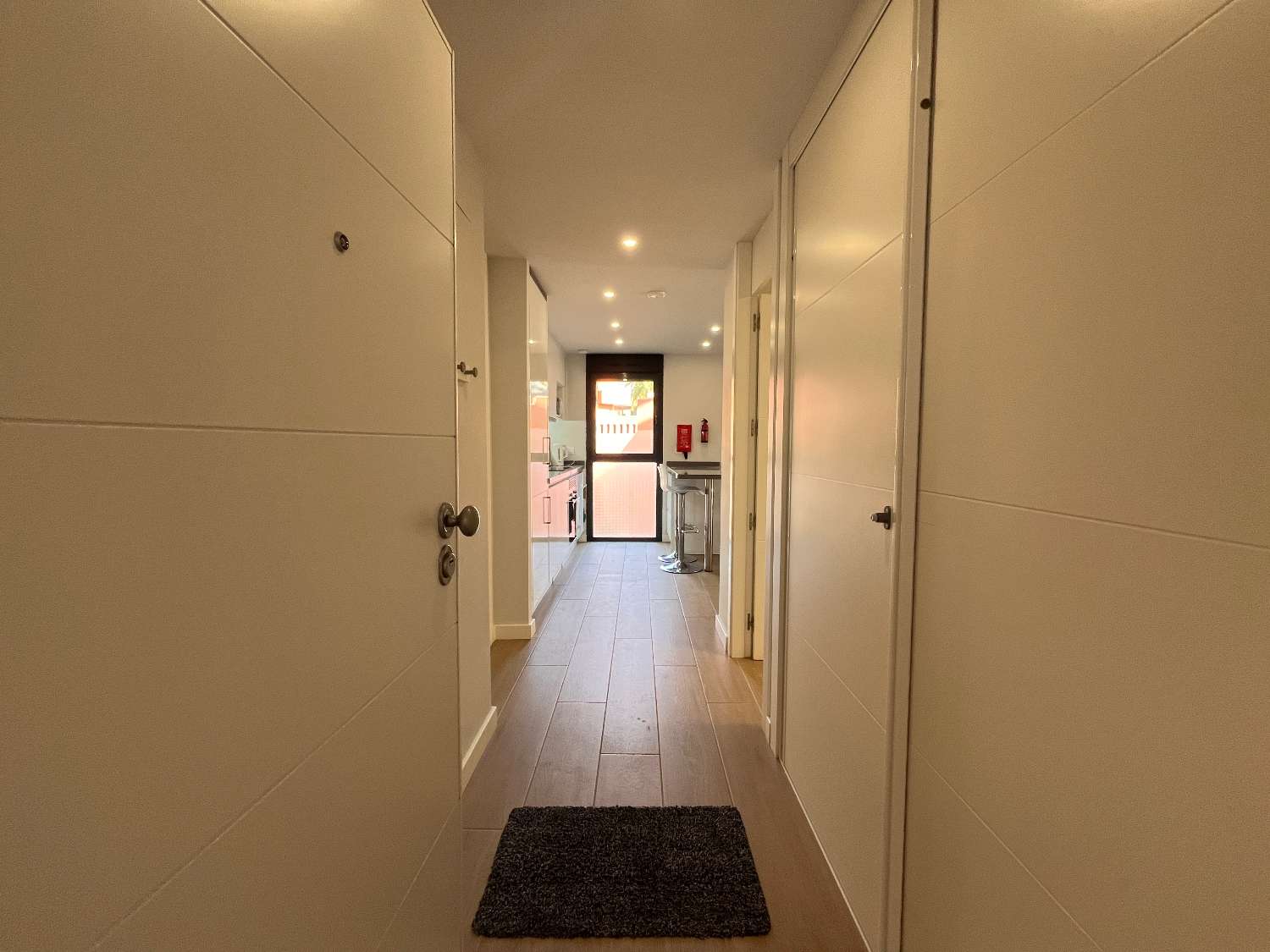 Apartamento de 2 dormitorios en venta en Villamartín