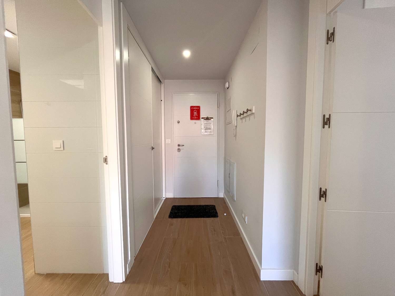 Apartamento de 2 dormitorios en venta en Villamartín