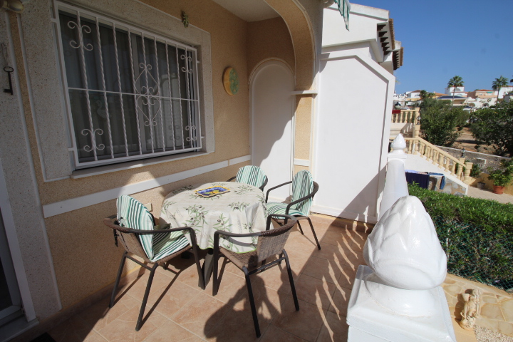 Villa til salg i San Miguel de Salinas