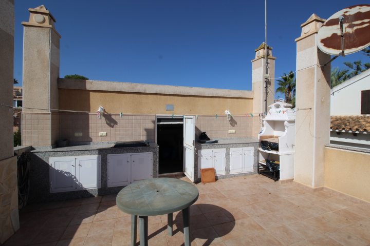 Villa til salg i San Miguel de Salinas