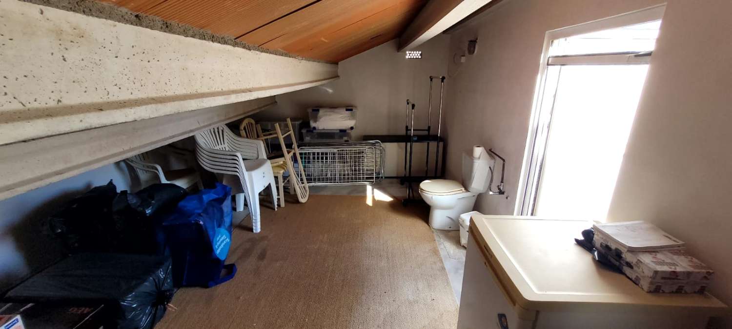 Villa til salg i San Miguel de Salinas