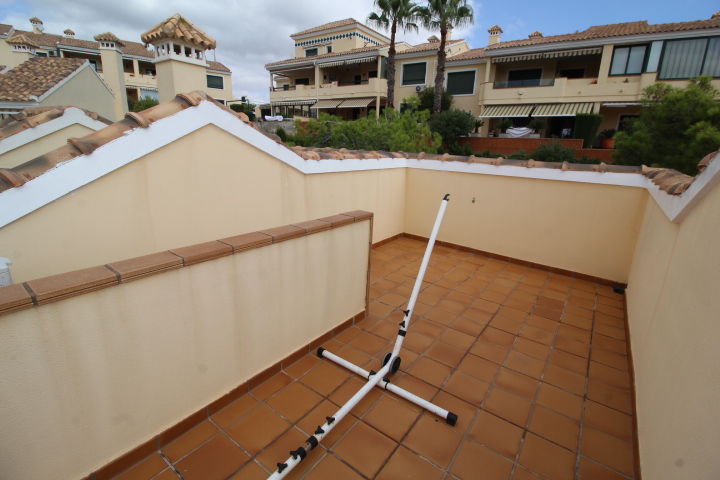 Fantástico Dúplex en excelente estado, ubicado en privilegiada zona de Campoamor Golf.