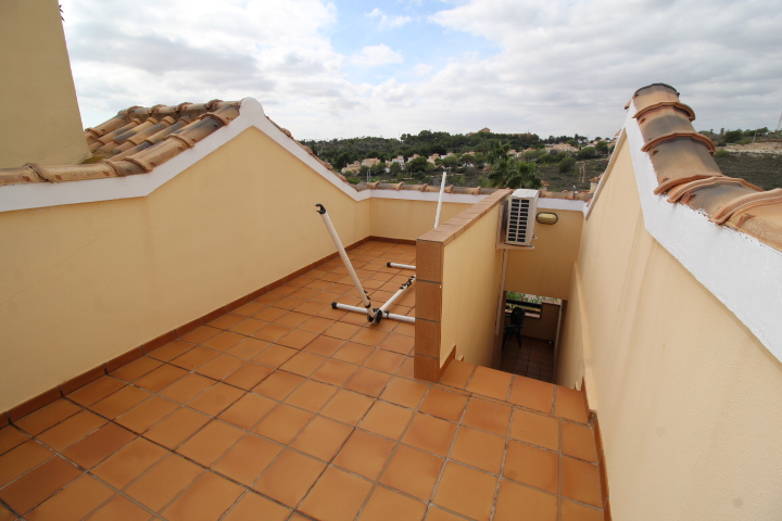 Fantástico Dúplex en excelente estado, ubicado en privilegiada zona de Campoamor Golf.