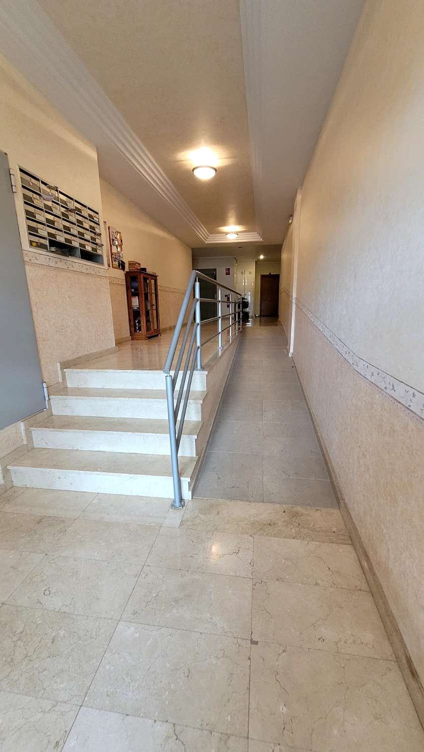 Appartement te huur in Jacarilla