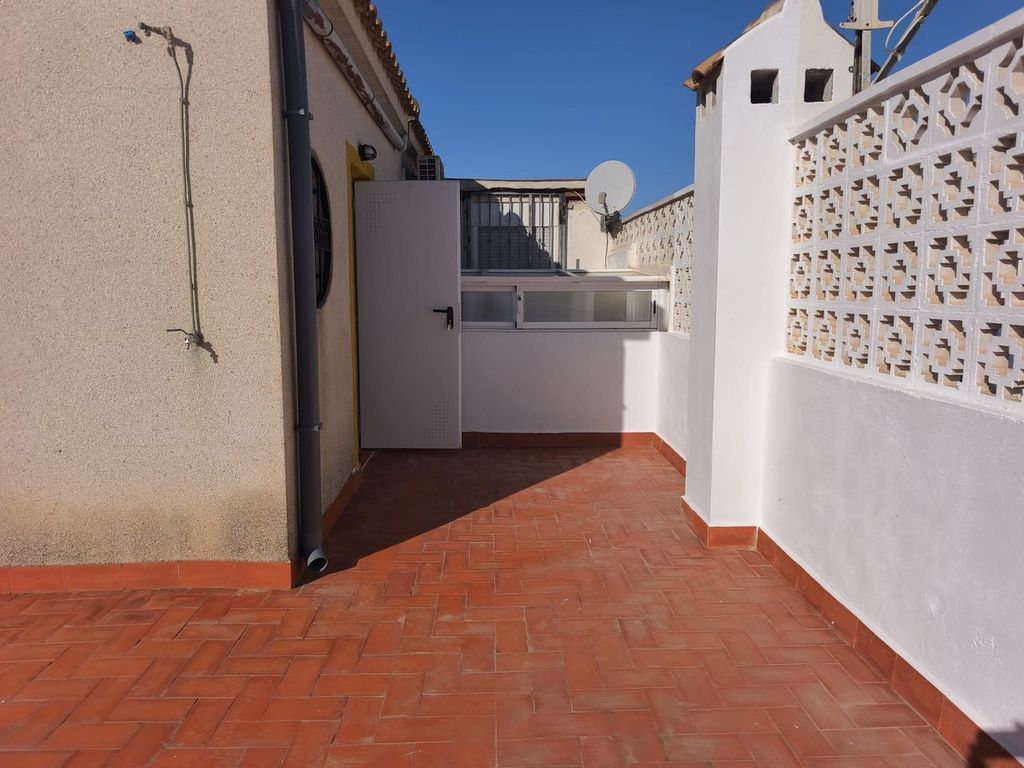 Precioso bungalow ubicado en Orihuela Costa - Punta Prima