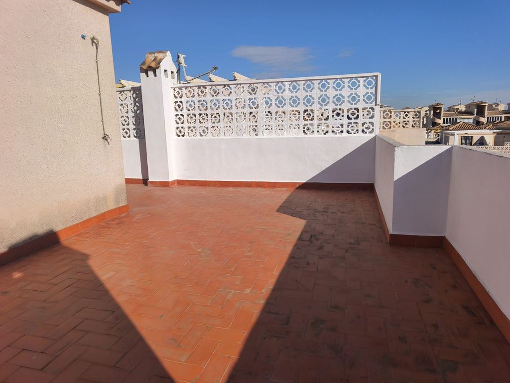 Precioso bungalow ubicado en Orihuela Costa - Punta Prima