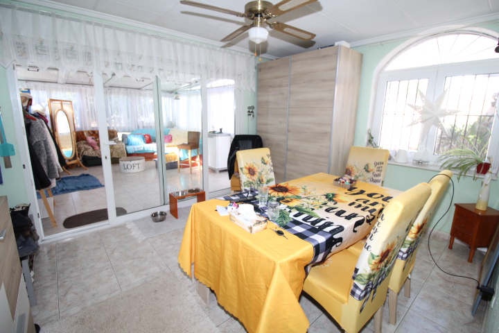 Chalet in vendita a Mil Palmeras (Pilar de la Horadada)