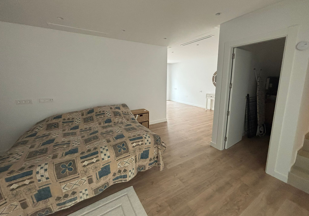 Villa Semiadosada de 4 dormitorios en venta en Ciudad Quesada