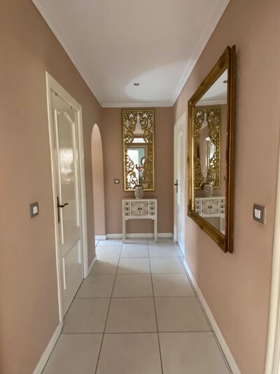 Finca de 5 dormitorios en venta en Albatera