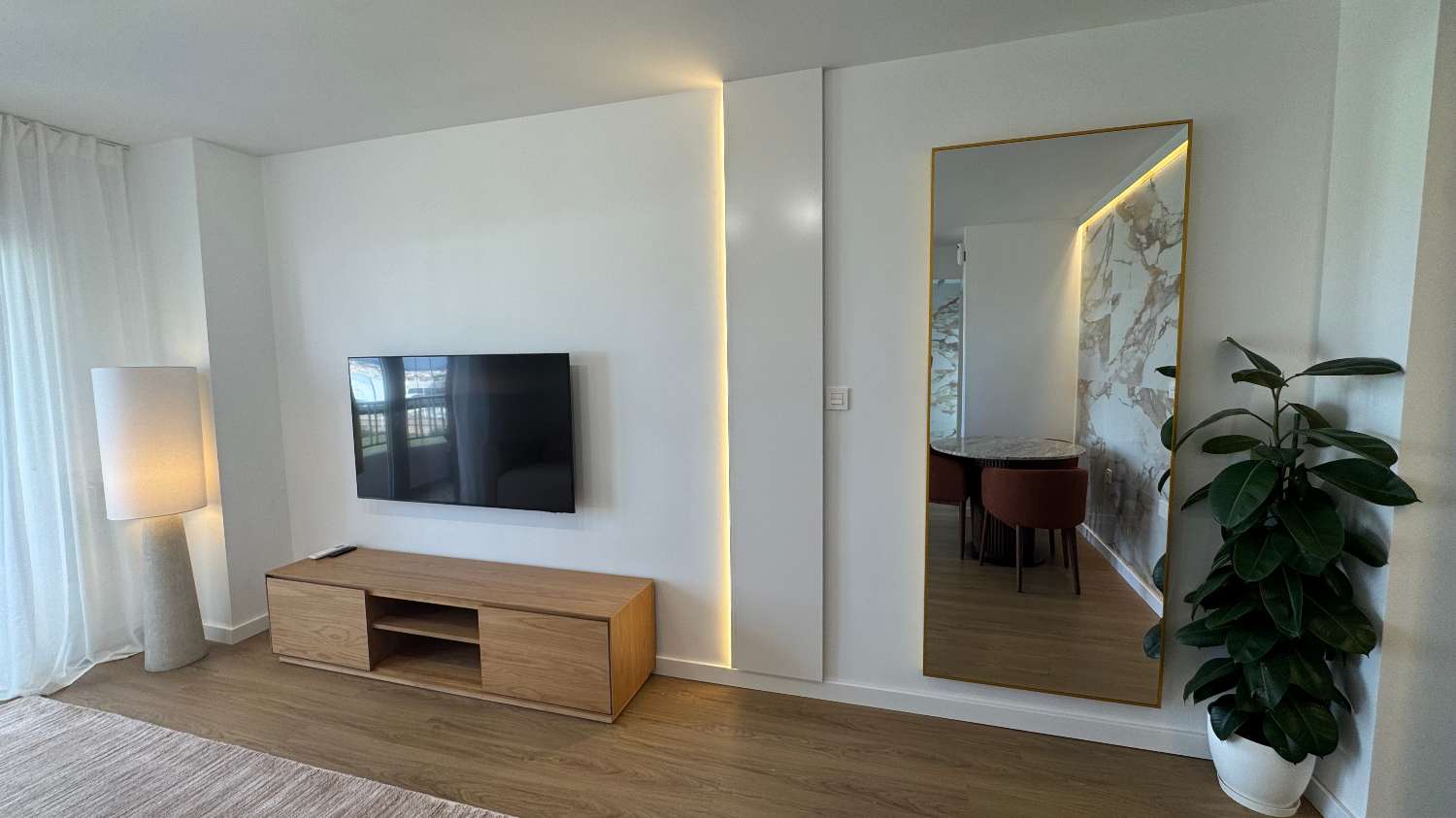 Ático de 2 dormitorios con licencia turística en venta en Punta Prima