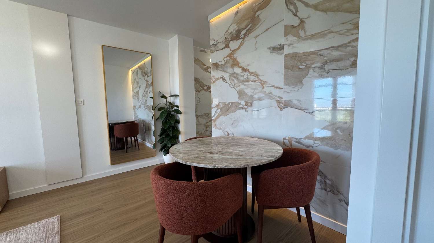 Ático de 2 dormitorios con licencia turística en venta en Punta Prima