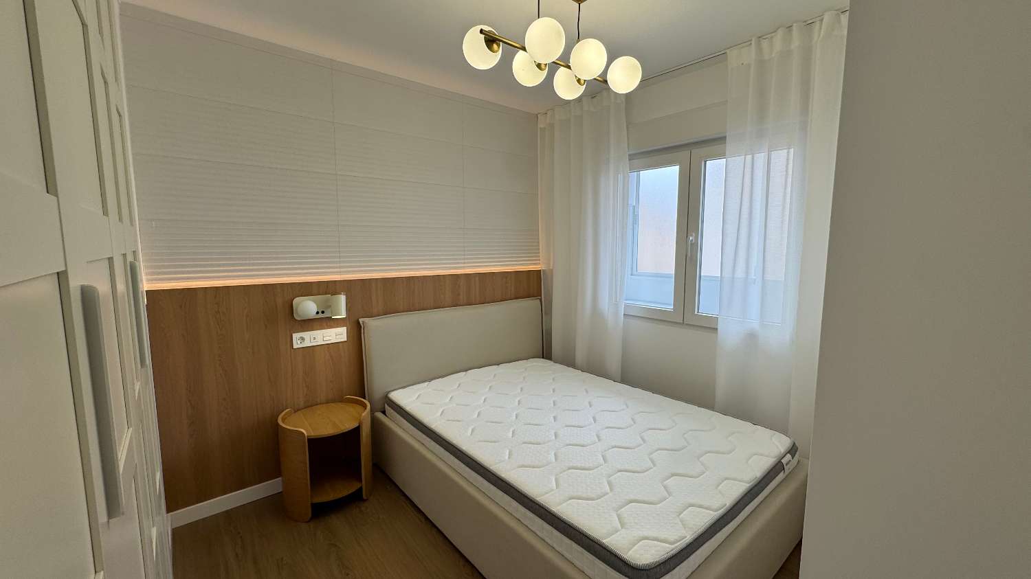 Ático de 2 dormitorios con licencia turística en venta en Punta Prima