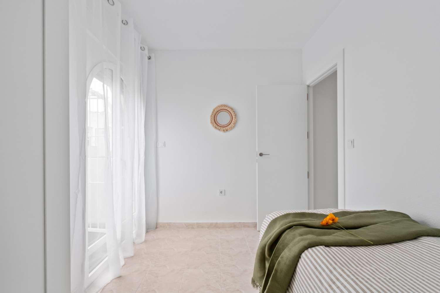 Bungalow, 1 våning till salu i Los Almendros-La Florida (Orihuela)