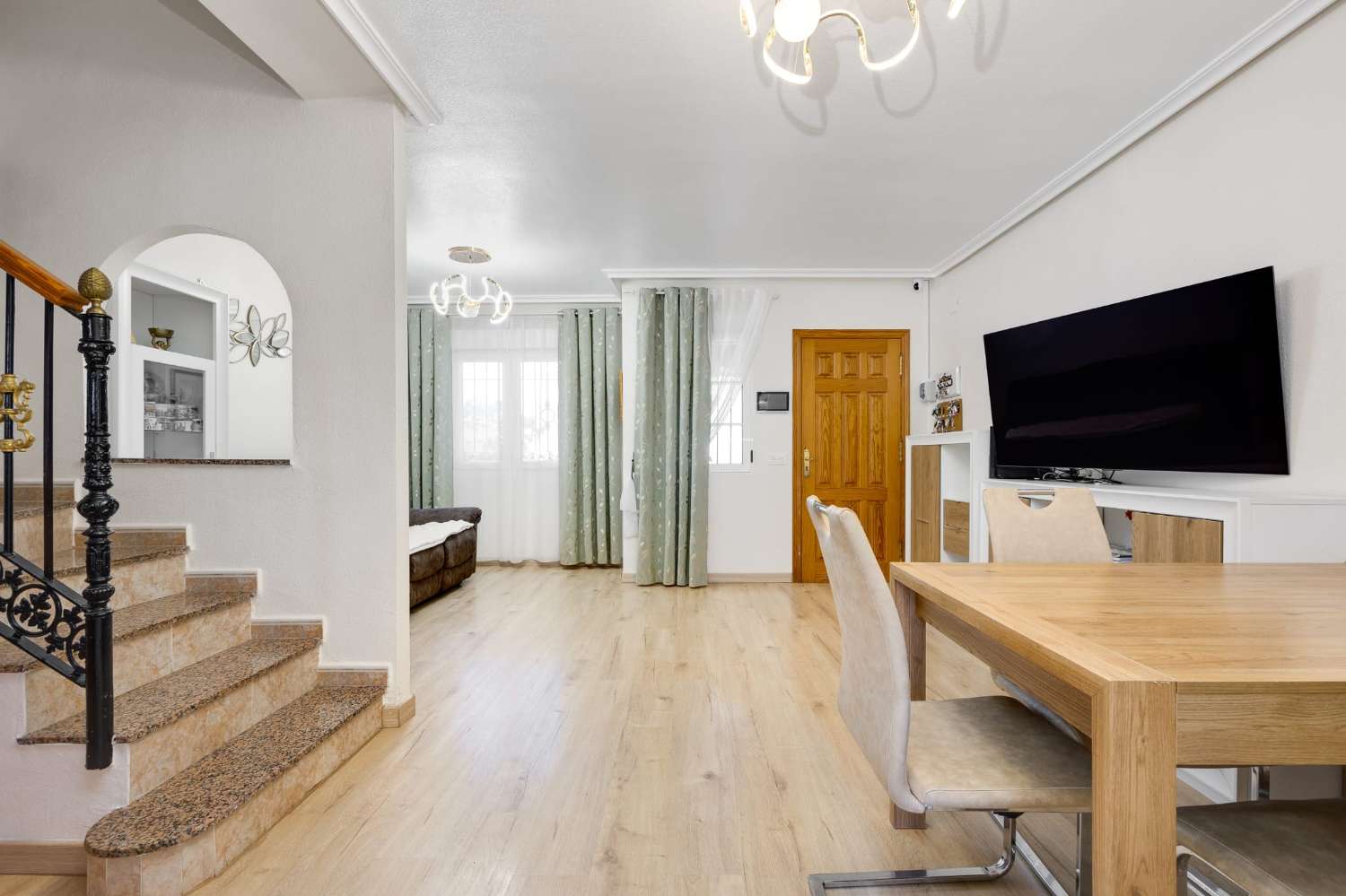 Maison mitoyenne de 3 chambres à vendre à Torrevieja