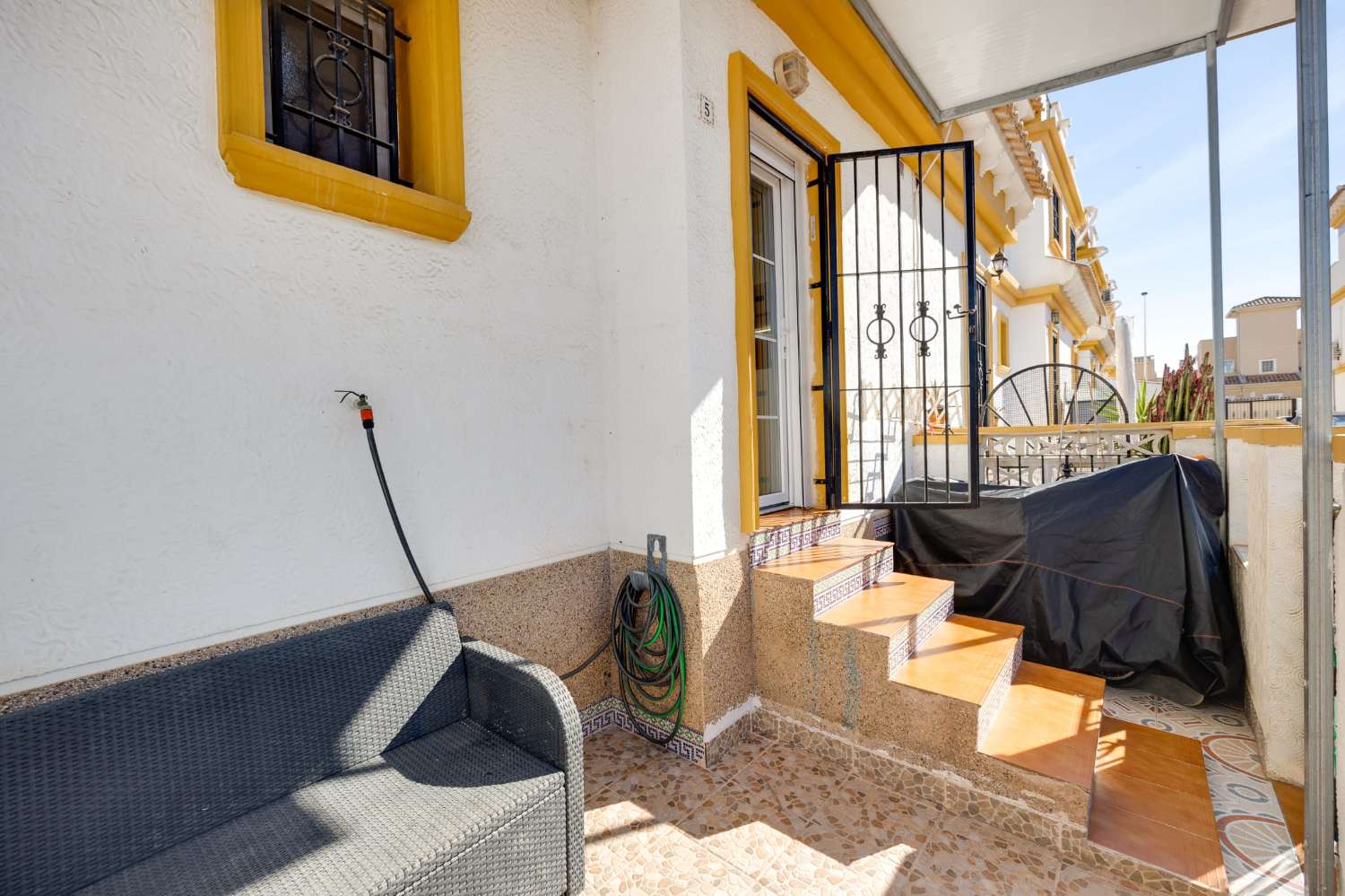 Maison mitoyenne de 3 chambres à vendre à Torrevieja