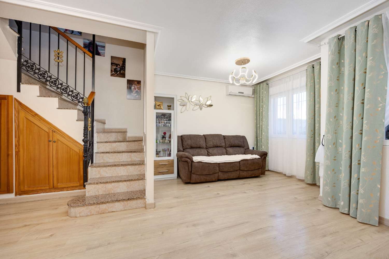 Maison mitoyenne de 3 chambres à vendre à Torrevieja