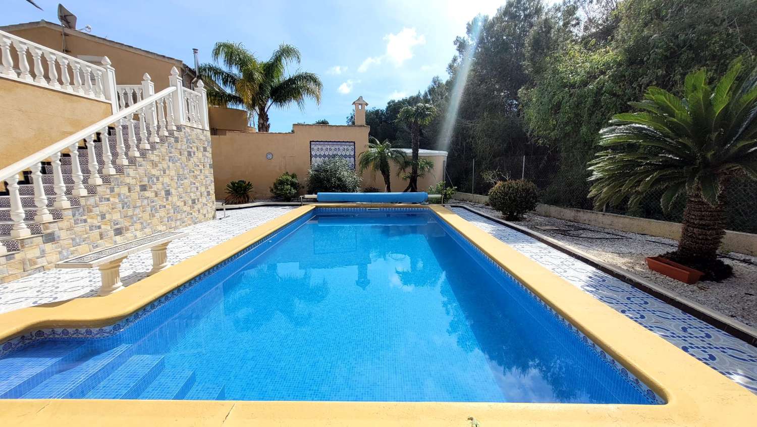 Chalet independiente en Pinar de Campoverde con Piscina