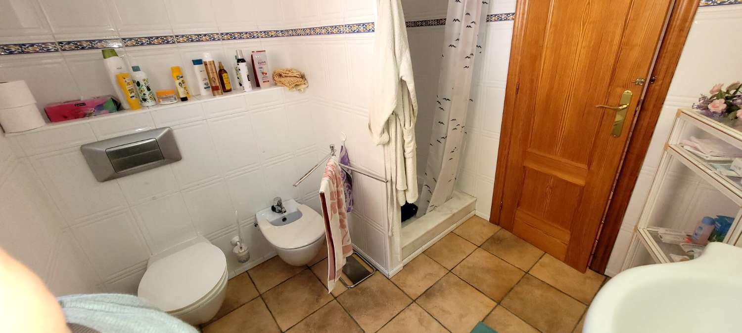 Chalet independiente en Pinar de Campoverde con Piscina