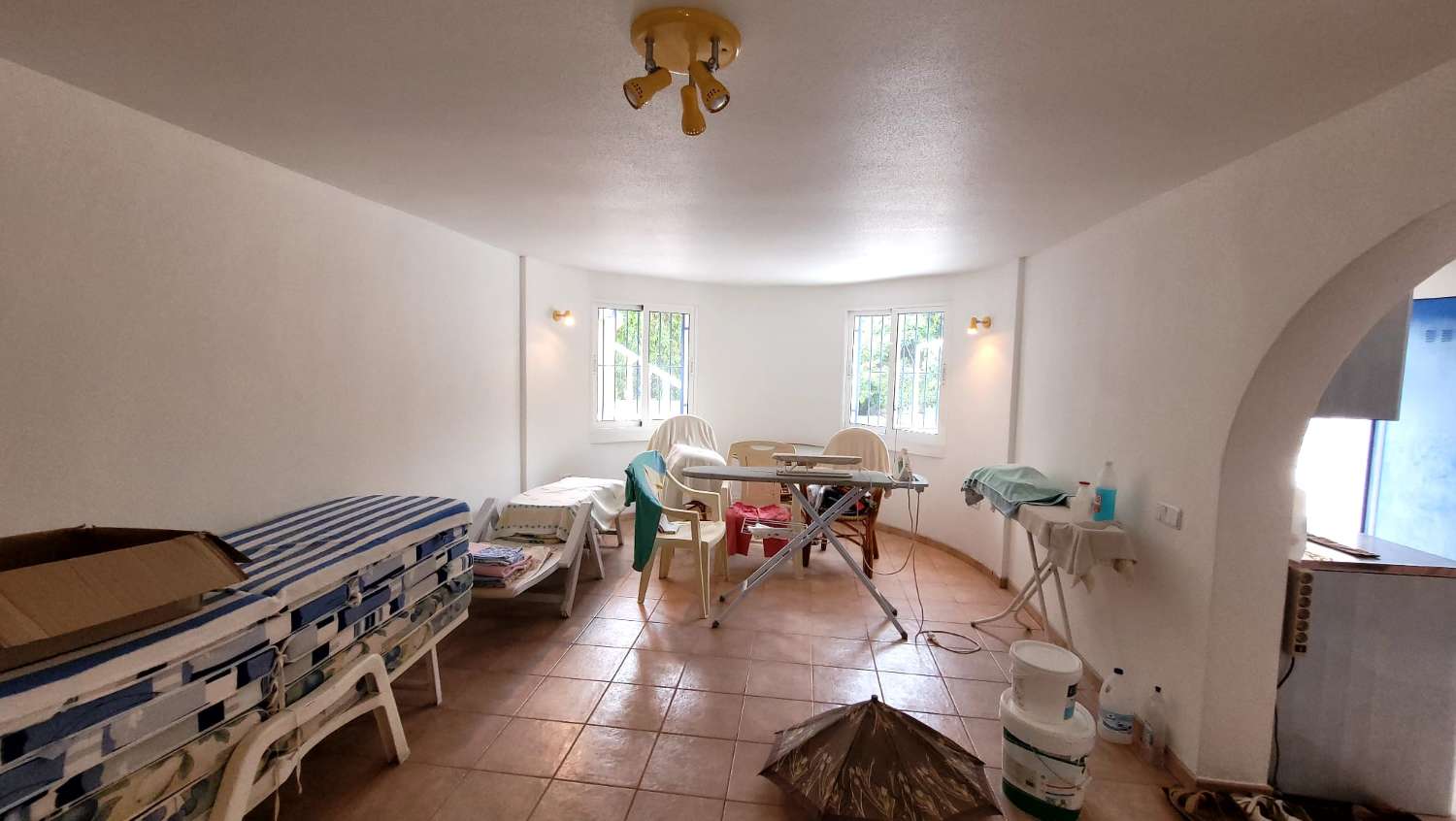 Chalet independiente en Pinar de Campoverde con Piscina