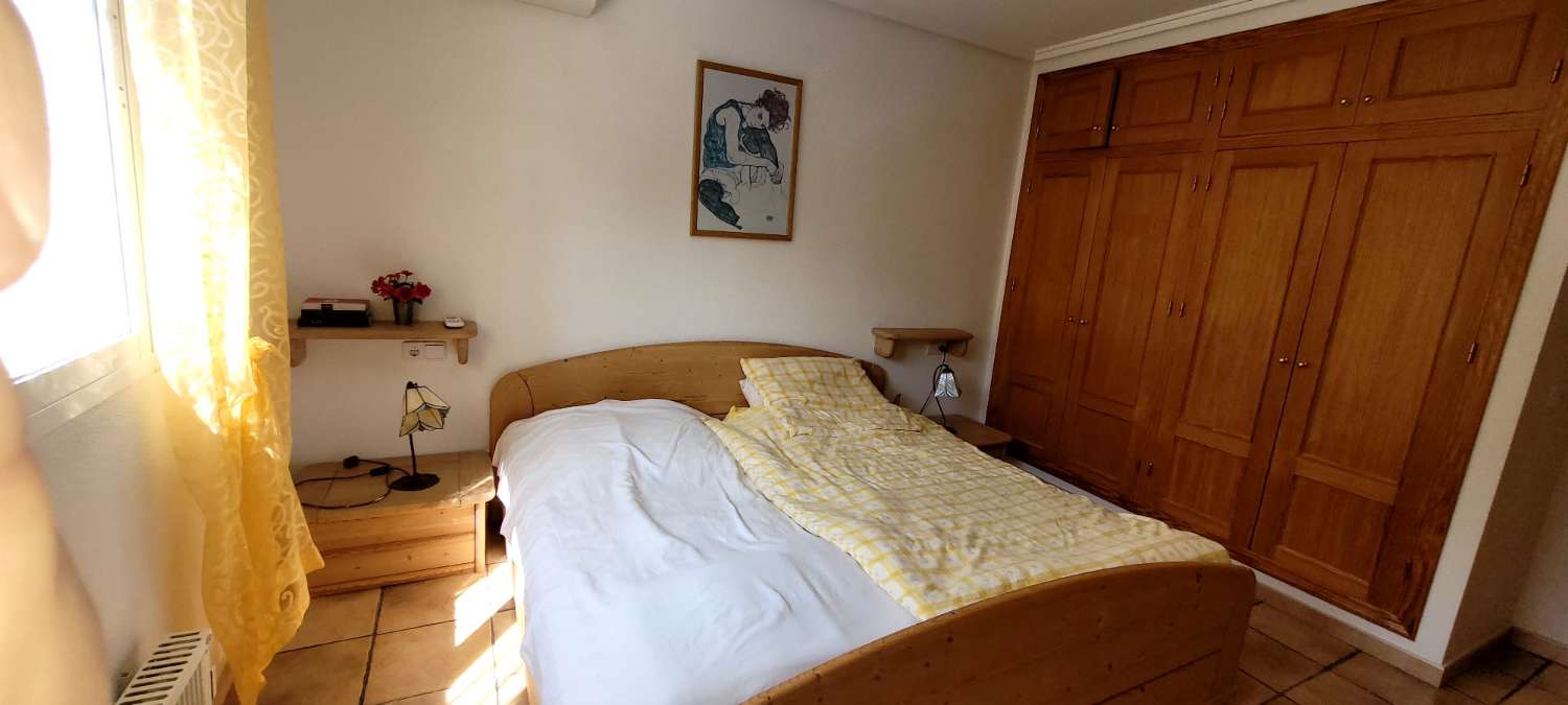 Chalet independiente en Pinar de Campoverde con Piscina