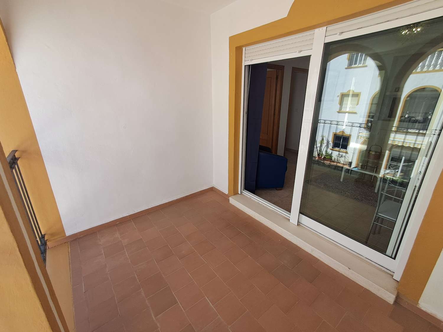 Piso de 2 dormitorios en venta en La Zenia