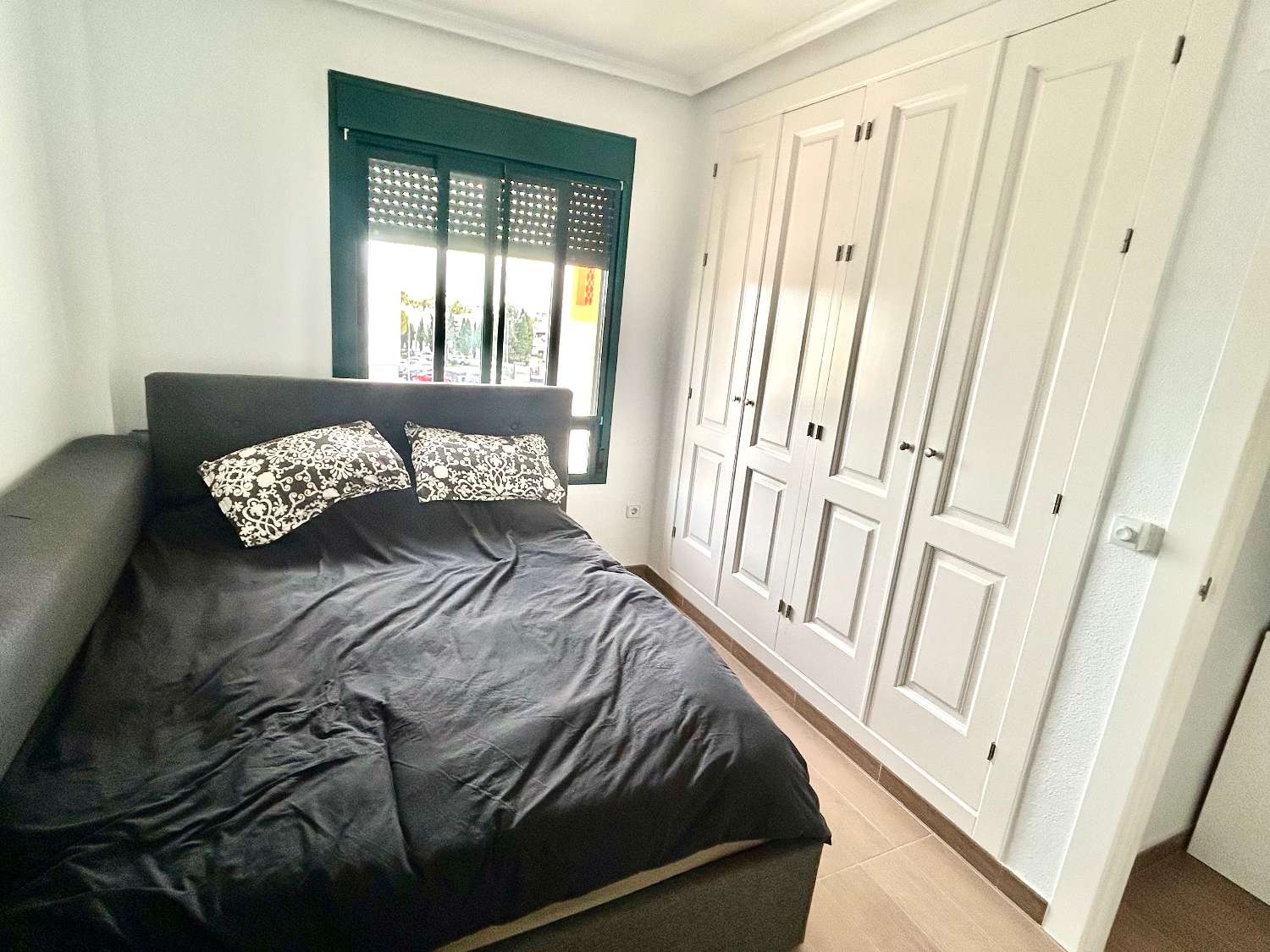 Piso de 2 dormitorios en venta en Campoamor R-5