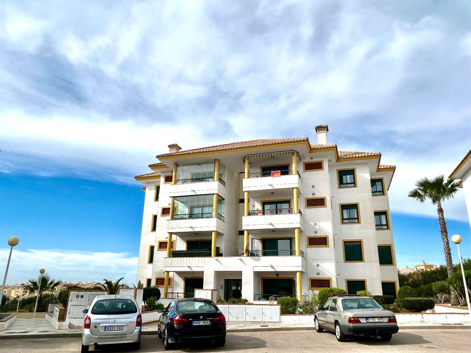 Piso de 2 dormitorios en venta en Campoamor R-5