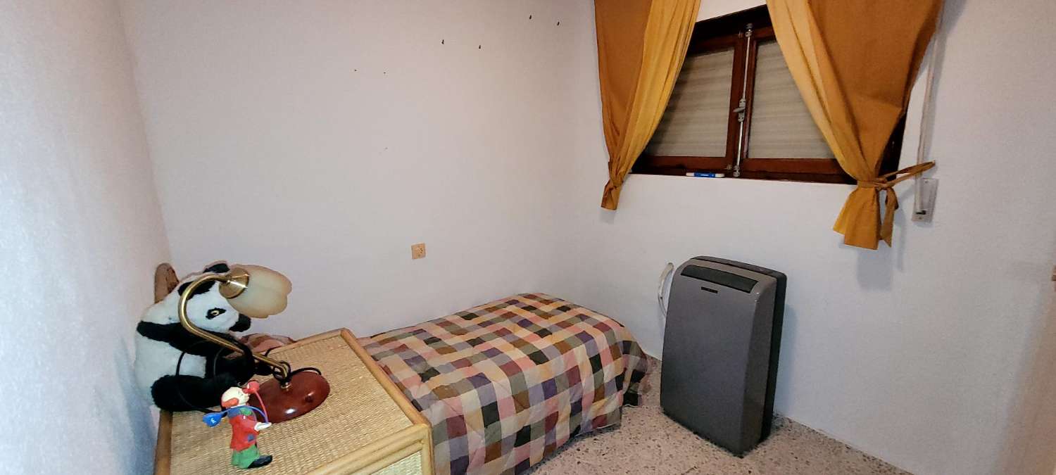Bungalow te koop in La Siesta (Torrevieja)
