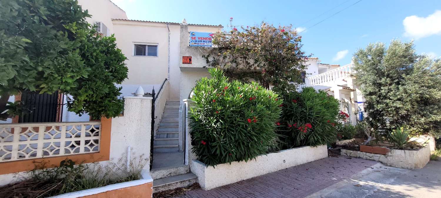 Bungalow te koop in La Siesta (Torrevieja)