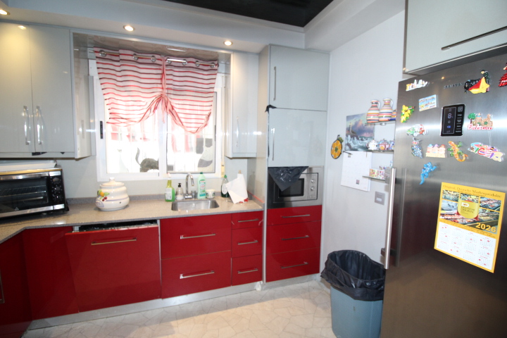 Chalet independiente en urbanización San Luis, Torrevieja.