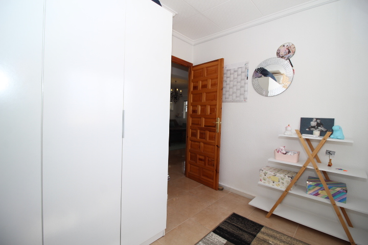 Chalet Esquina en Urb. La Marina San Fulgencio