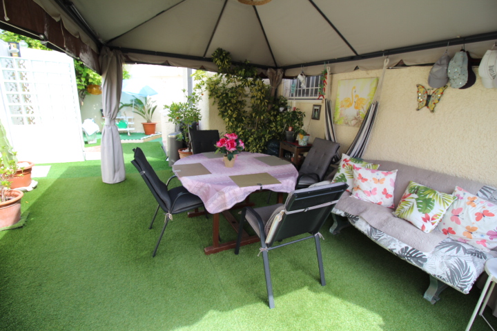 Chalet Esquina en Urb. La Marina San Fulgencio