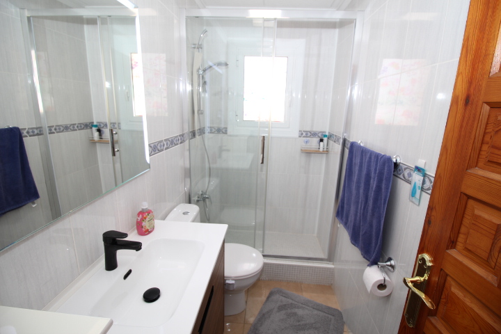 Chalet Esquina en Urb. La Marina San Fulgencio